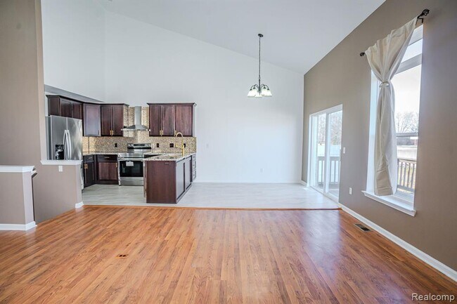 Building Photo - 3909 Elvera Ln