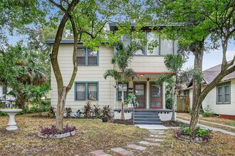 Building Photo - 5408 N Seminole Ave