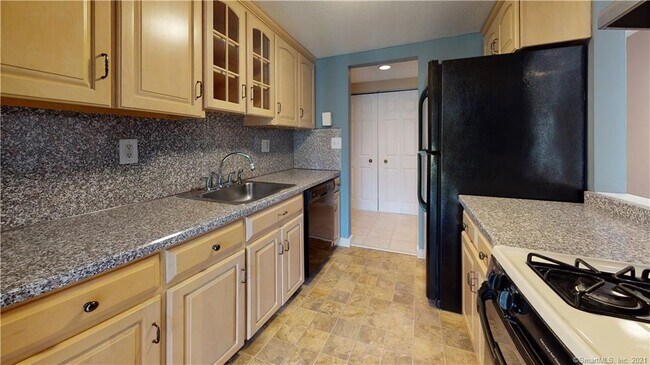 Foto del edificio - 100 Brookwood Dr