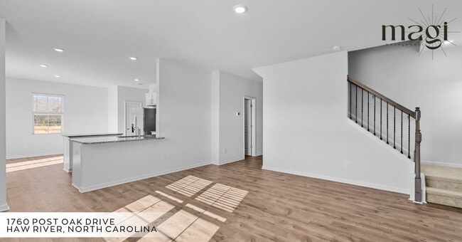 Building Photo - 1760 Post Oak Dr