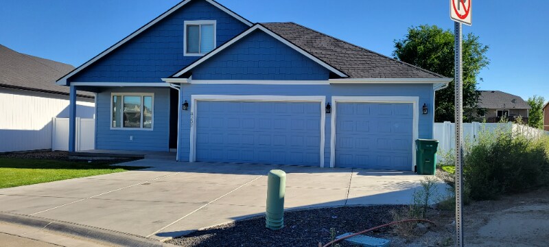 Primary Photo - 8207 N Summerhill Ln