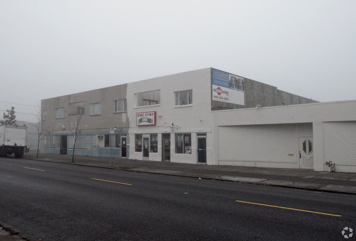 Foto del edificio - Killingsworth Plaza 2