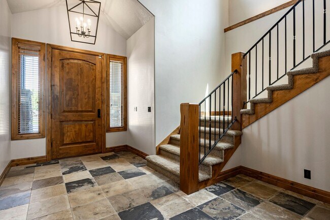 Foto del edificio - Luxury Mountain Retreat in Jeremy Ranch