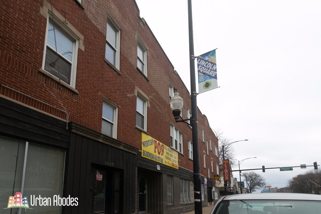 Primary Photo - 5037 N Western Ave