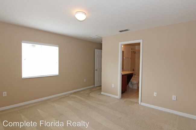 Building Photo - 327 Winter Nellis Cir