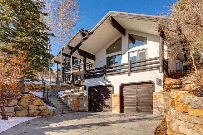 Building Photo - 3133 Mountain Ridge Ct