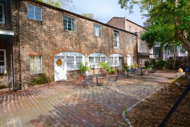 Photo - 21 Archdale St Apartment