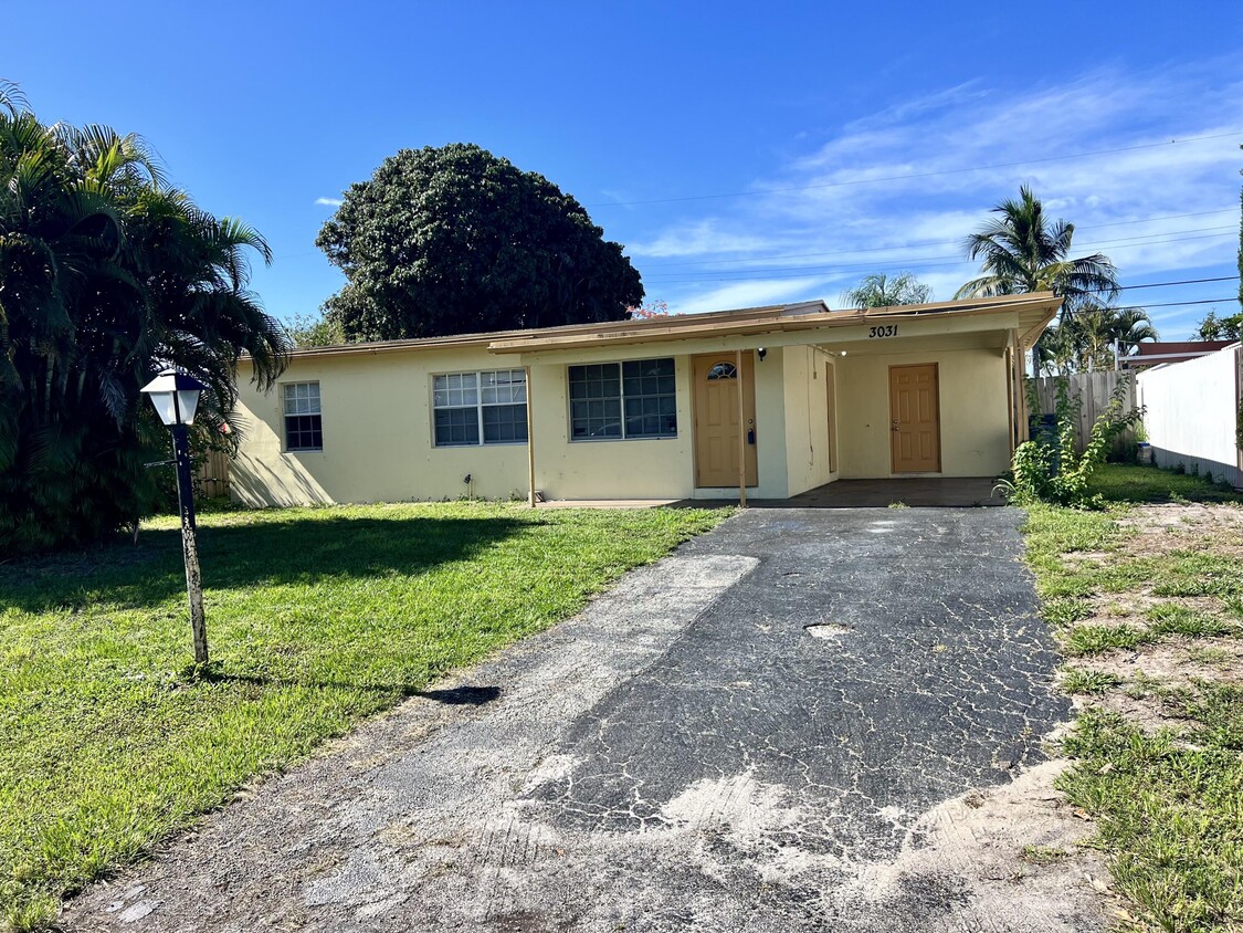 Foto principal - 3031 French Ave