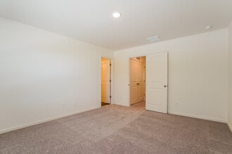 Building Photo - 108 N Chubb Rdg