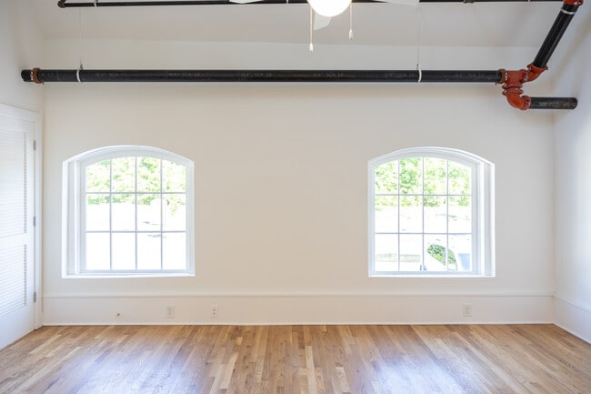 Building Photo - Overton Lofts