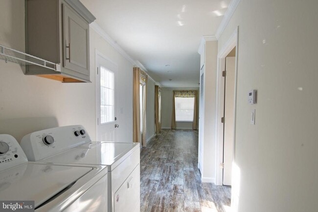 Building Photo - 123 Carnation Dr