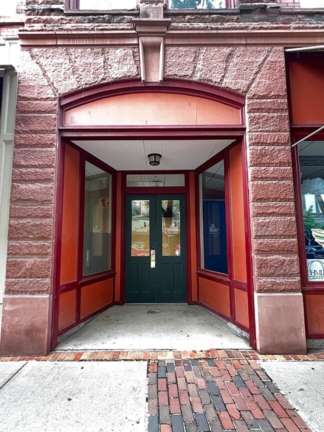 Foto del edificio - 155 Main St