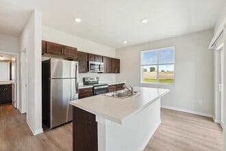 Building Photo - Kettlestone Peak Apartments