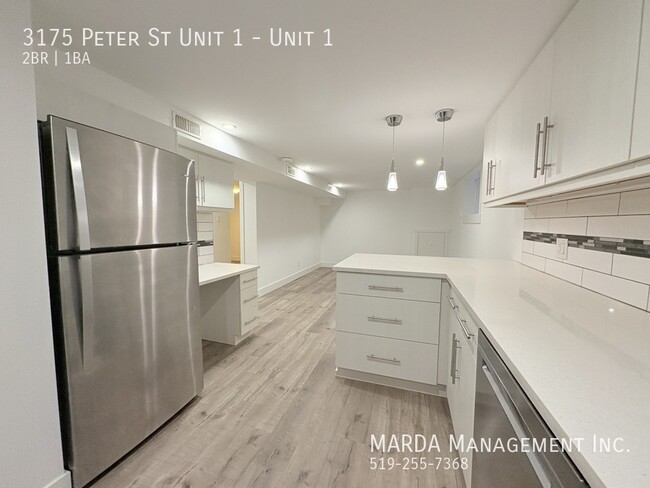 Photo du bâtiment - BEAUTIFULLY RENOVATED 2BEDROOM/1BATH + HYD...