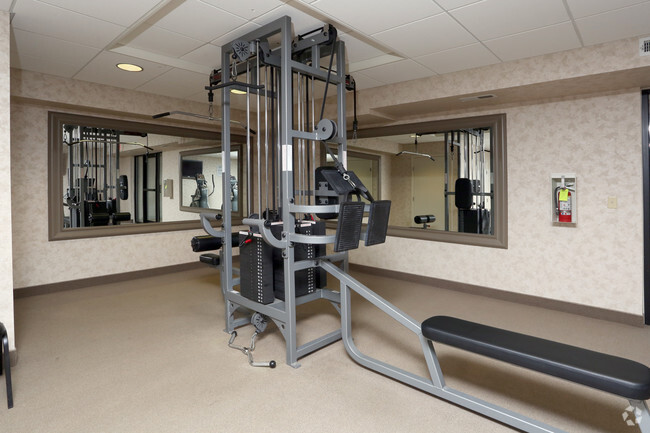 Fitness Center - Ridgewood Park Apartments