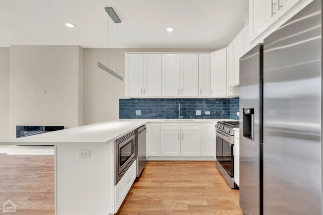 Foto del edificio - 4605 S St Lawrence Ave