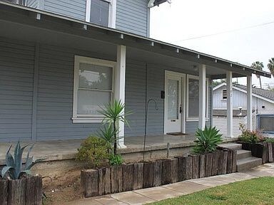 Foto del edificio - Charming Two-Story Home in South Redlands