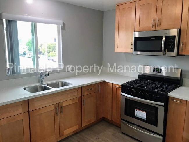 Foto del edificio - 1633 Chestnut Ave
