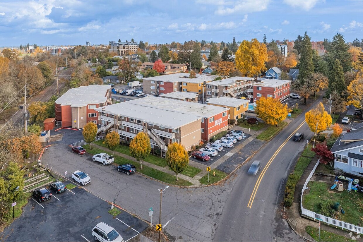 Building Photo - Willamette Terrace Apartments