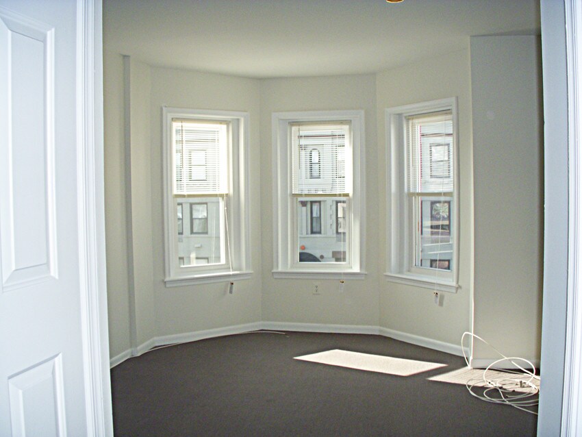 Living Room - 2311 18th St NW
