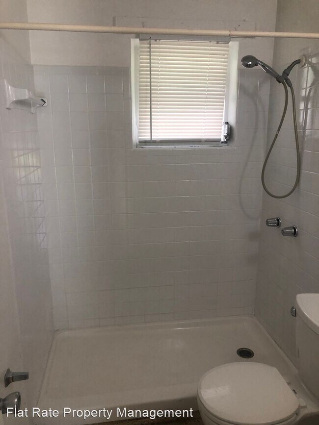 Building Photo - 2 br, 1 bath House - 1812 SW 7th Street