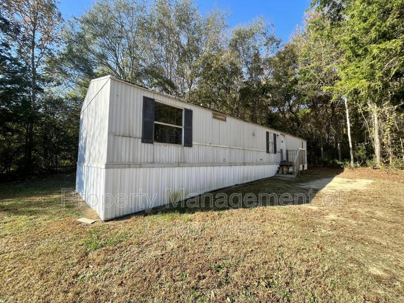 Primary Photo - 119 Reeves Dr