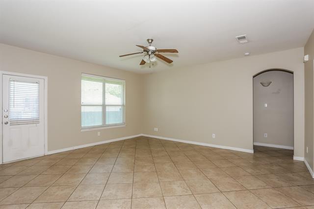 Building Photo - 233 Kennedy Ct