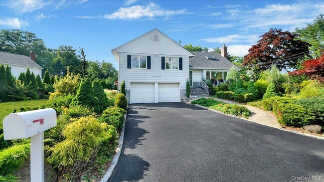 Photo - 118 Van Etten Blvd House