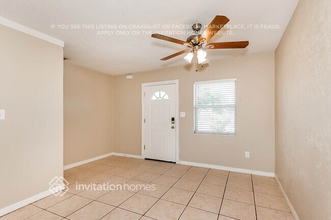 Foto del edificio - 1713 Roslyn Ave