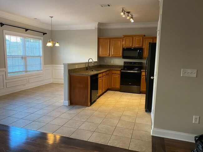 Foto del edificio - Beautiful Home in Sought After Neighborhood!