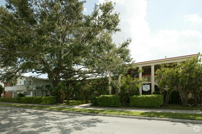 Foto del edificio - Windsor House Apartments