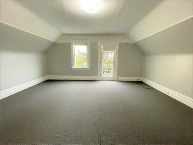 Building Photo - 1 bedroom in San Francisco CA 94110