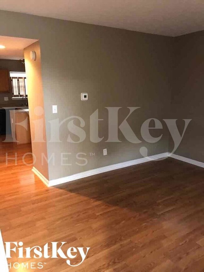 Building Photo - 3614 Rock Maple Dr