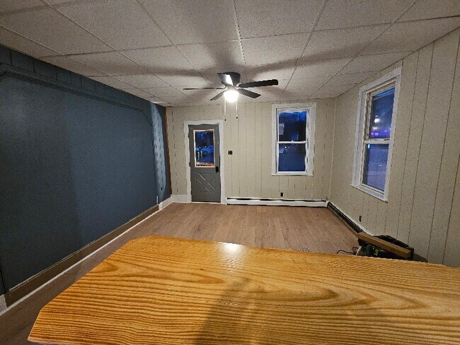 Foto del edificio - 135 Barto Rd