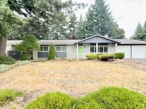 Building Photo - 3217 NE 129th Ave