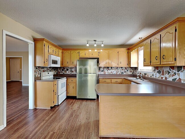 Foto del edificio - 3498 Torrington Ln