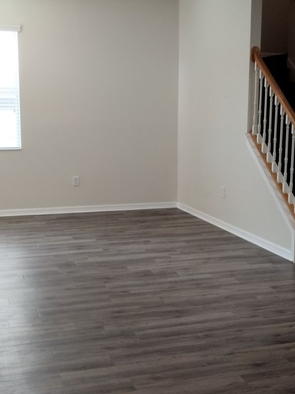 Foto del edificio - 1105 Windton Oak Dr