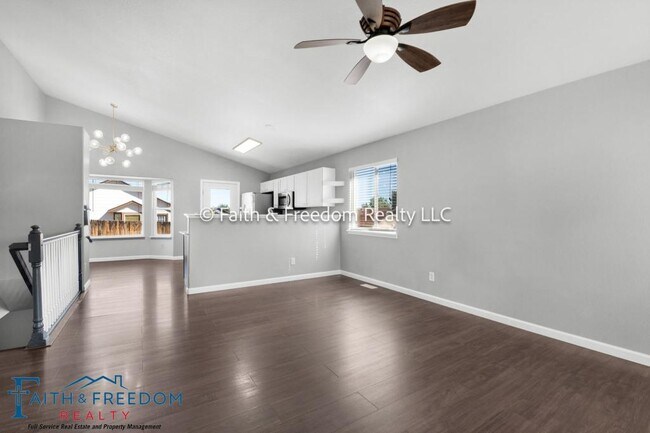 Building Photo - 8354 Freestar Way