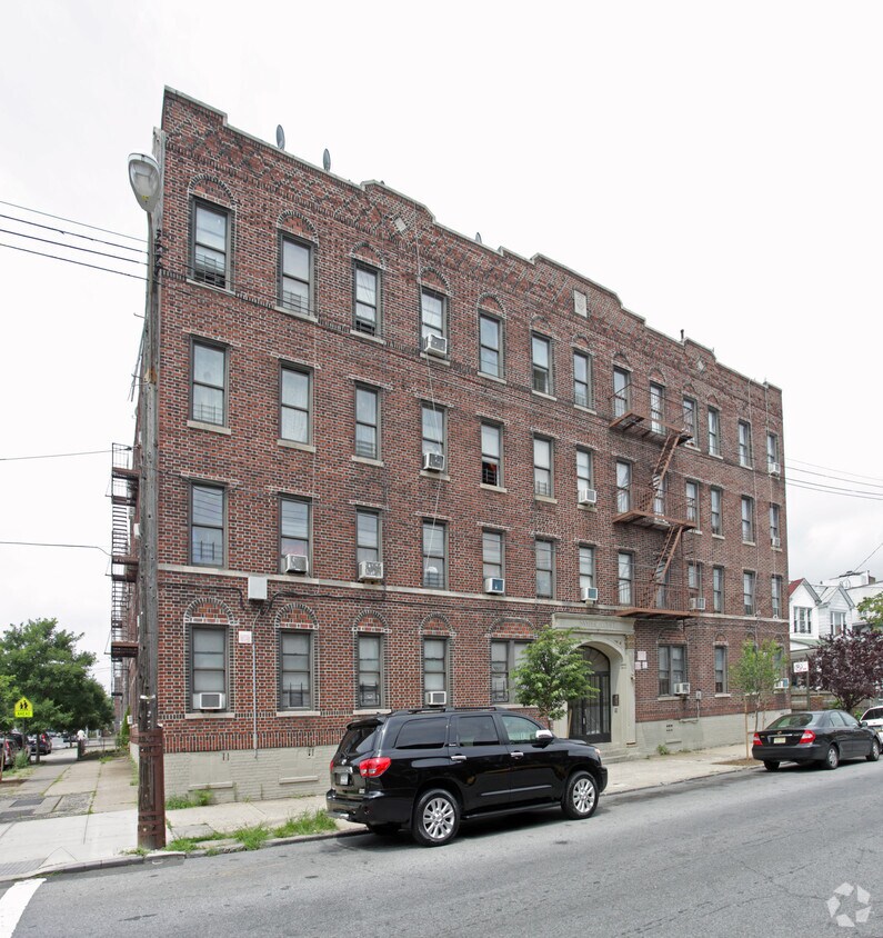 Snyder Court Apartments in Brooklyn, NY