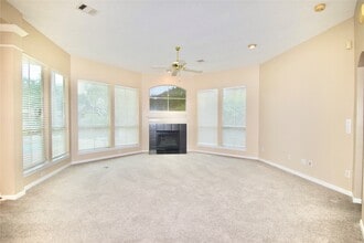 Building Photo - 514 Avery Dr