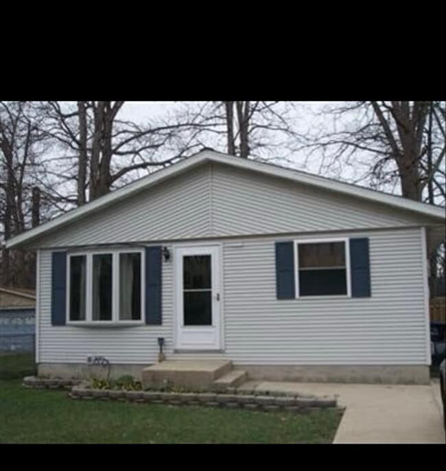 Building Photo - 3003 Jackson St