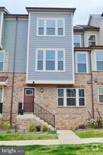 Building Photo - 3575 Shady Pines St