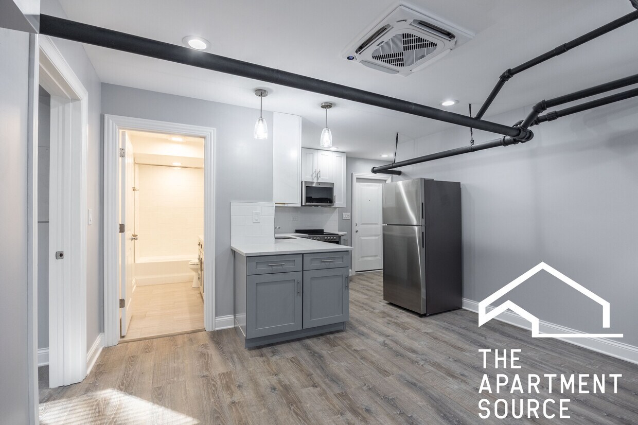 Foto principal - 1224 W Rosemont Ave