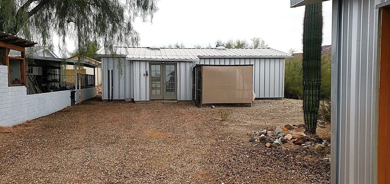 Estudio Elliott 2111 - 2111 N Elliott Rd