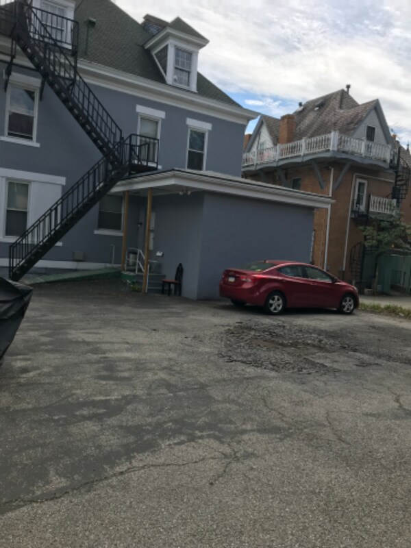 Foto del edificio - 210 East End Ave