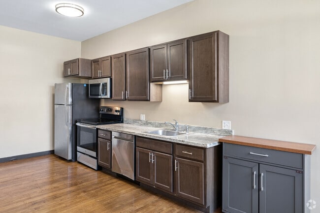 1 dormitorio, 1 baño - 650 pies cuadrados - Cocina - Washington Senior Apartments