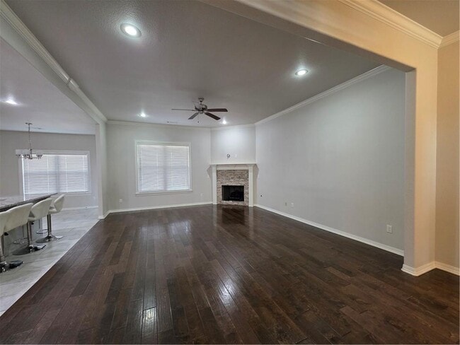 Building Photo - 751 Bob Glen Cir