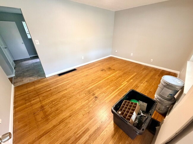Building Photo - 1838 Balfour Dr