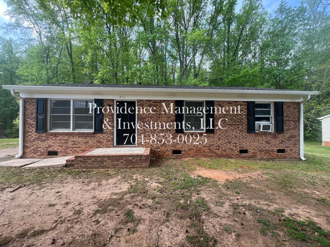 1815 Alpine Dr  