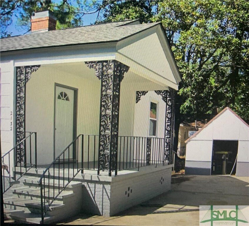 Primary Photo - 2132 Greenwood St